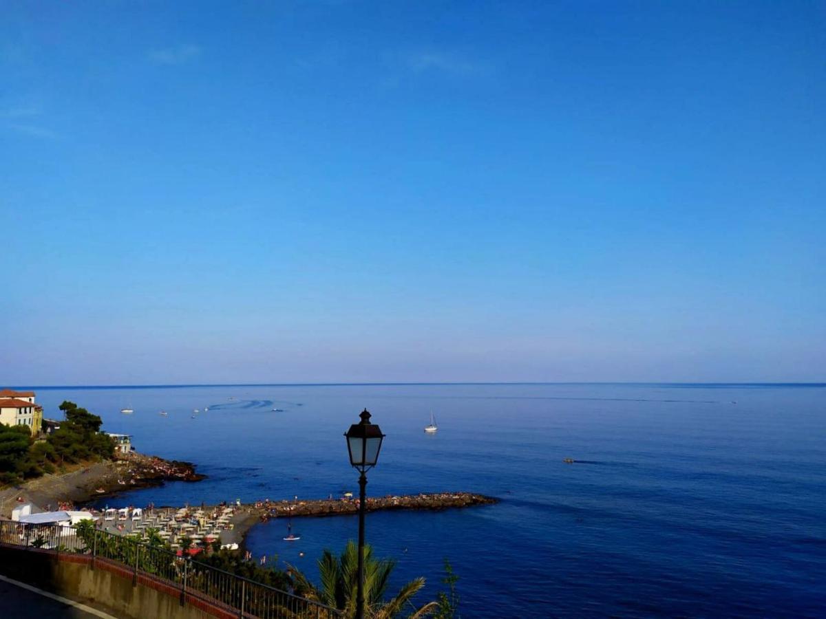 Tra Il Borgo E Il Mare Panzió Cervo Kültér fotó